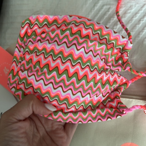 Maaji Pink Geo Print bikini top - Picture 3 of 5